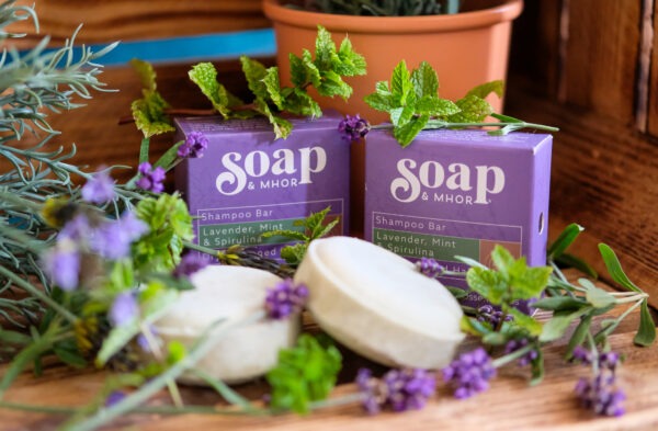 Lavender Mint & Spirulina Shampoo Bar